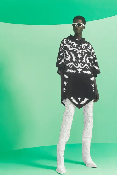 Look 22